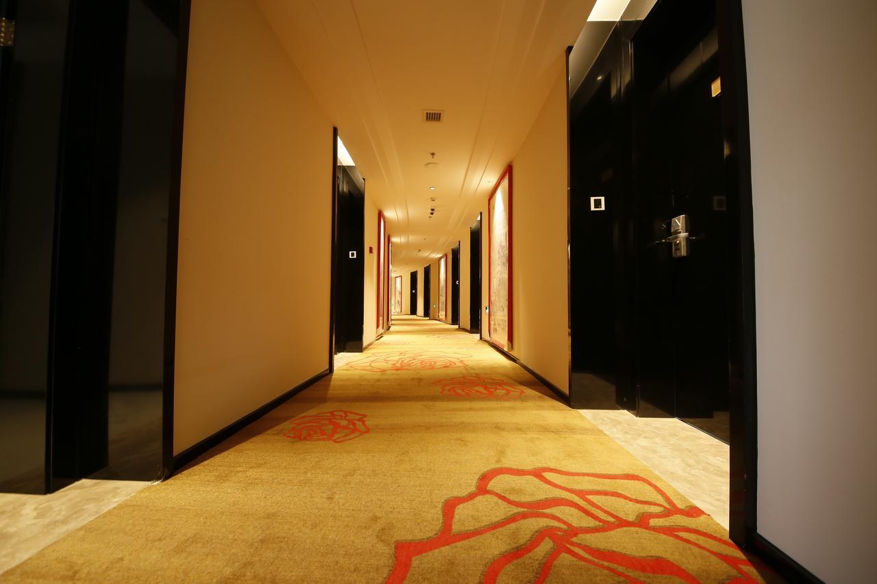 Howard Johnson Flower City Hotel Κούνμινγκ Εξωτερικό φωτογραφία